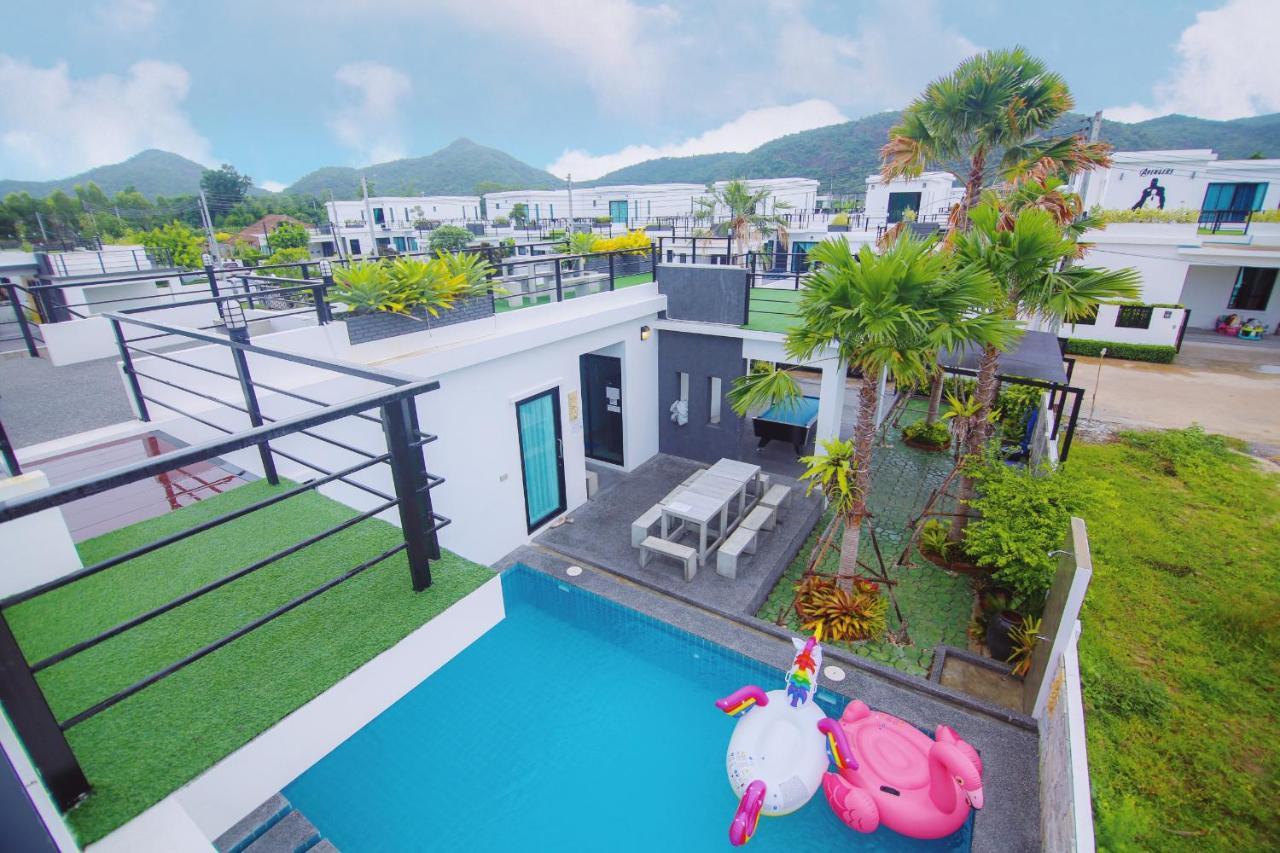 Spring Vintage Pool Villa Hua Hin Exterior photo