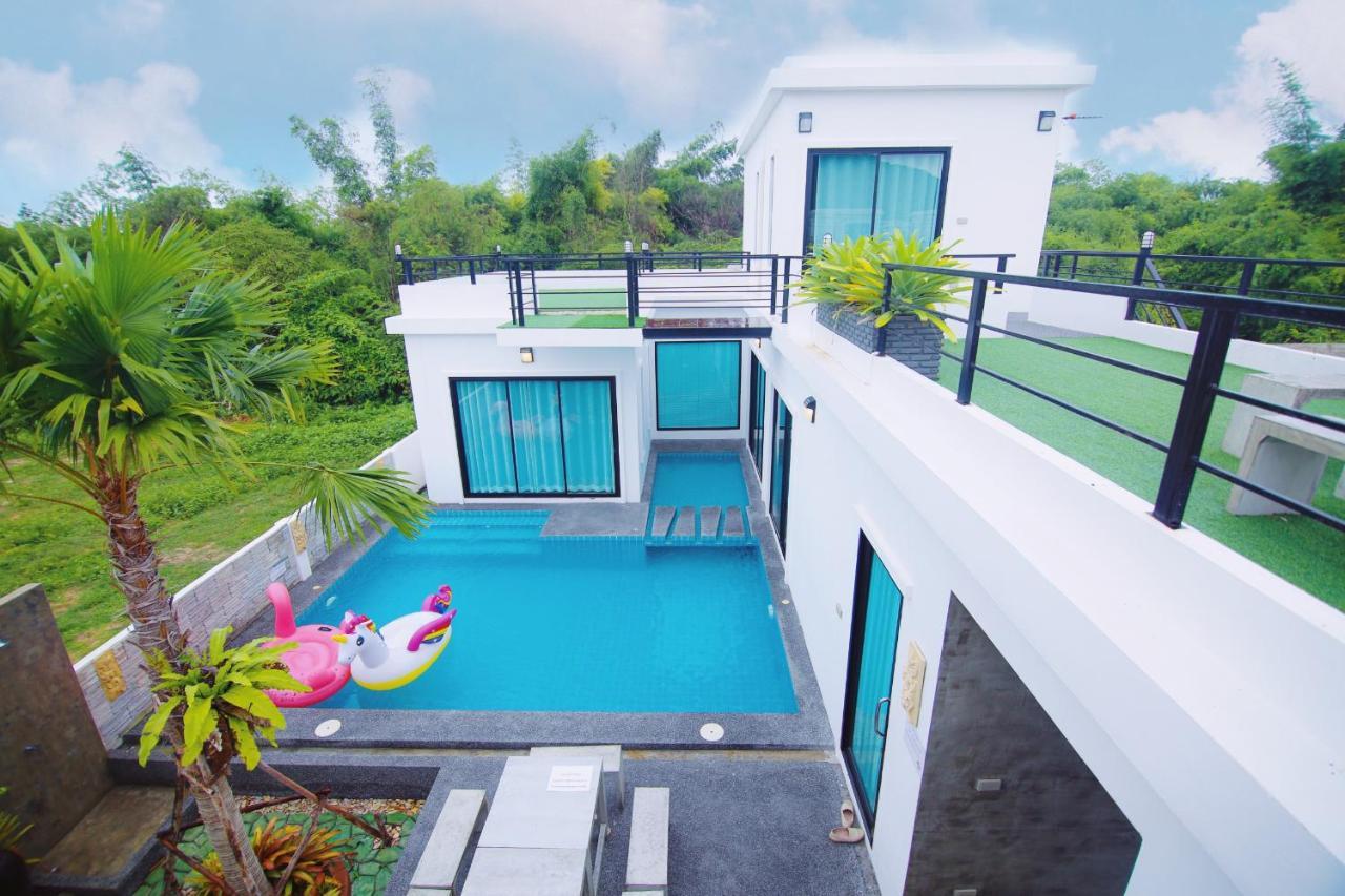 Spring Vintage Pool Villa Hua Hin Exterior photo